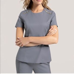 Jaanuu scrub top